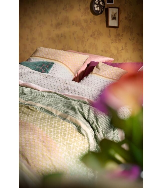 At Home by Bedding House Rows Multi dekbedovertrek