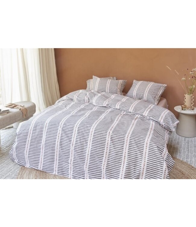 vtwonen Stip and Stripe Blush dekbedovertrek