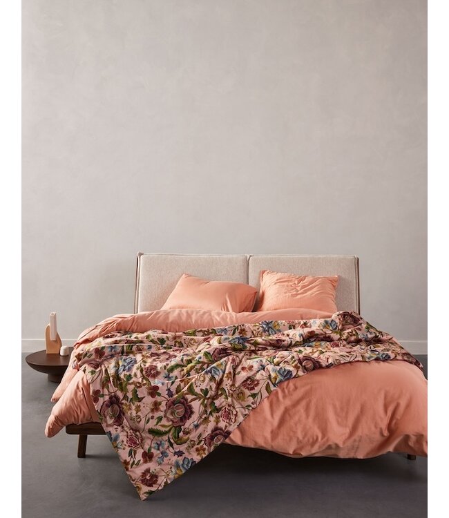 Essenza Roselina quilt Evening rose