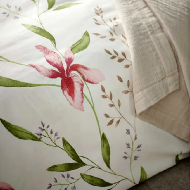 Vandyck Serene Flower offwhite dekbedovertrek