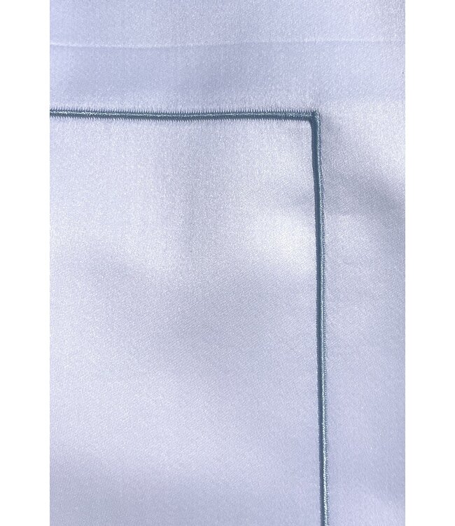 Lysdrap Linea white dekbedovertrek