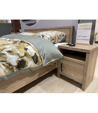 Maxfurn Ledikant Athene Nature 180x210 incl nachtkasten SHOWMODEL