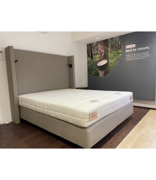 LeDorm Boxspring  royal met hoofdbord 180x210 SHOWMODEL