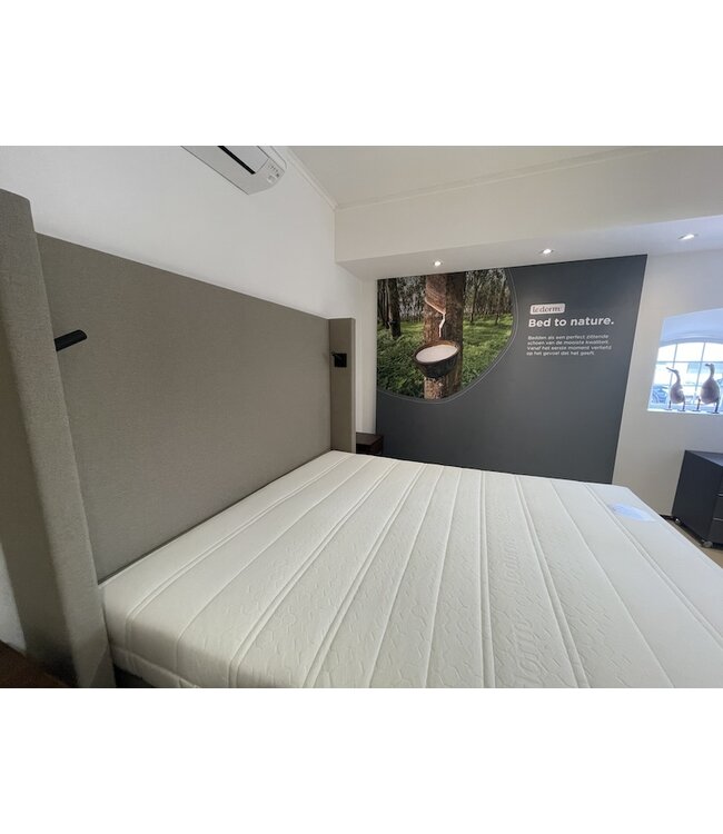 LeDorm Boxspring  royal met hoofdbord 180x210 SHOWMODEL
