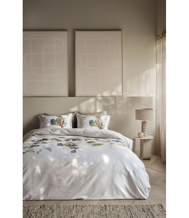 Beddinghouse x Van Gogh Museum Guirlande des Fleurs Zand dekbedovertrek