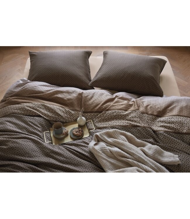 Beddinghouse Carter Bruin dekbedovertrek