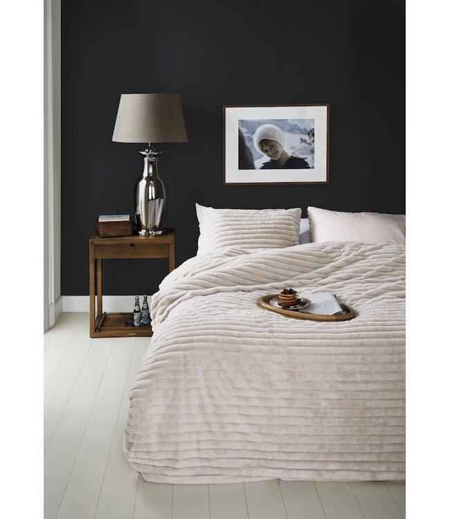 Rivièra Maison Furry Stripes Gebroken wit kussensloop