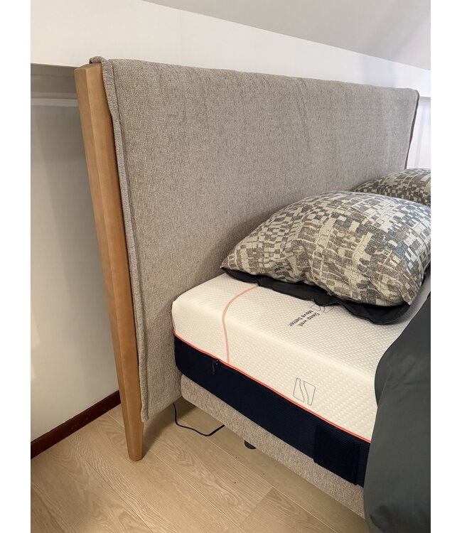 Mline 180x210 4M Element bed Mind showmodel