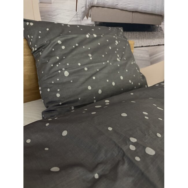 Christian Fischbacher Stardust Midnight black 140x220 knoopsluiting