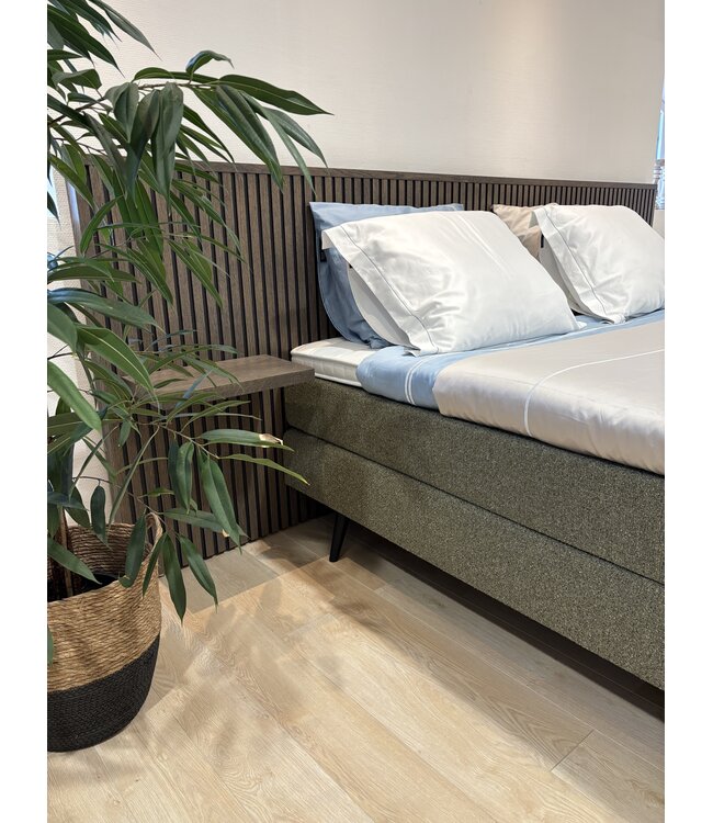 Bedderie Bjusterbaarlik Retro boxspring  180x210 Showmodel