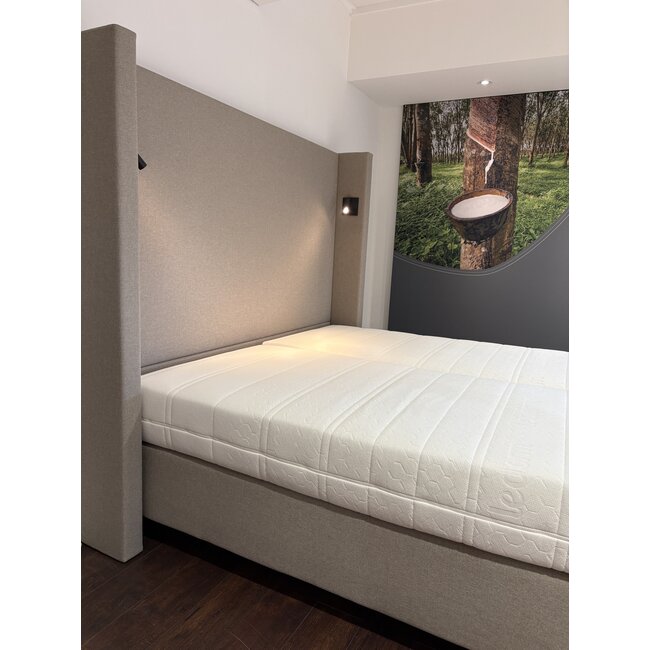 LeDorm Boxspring  royal met hoofdbord 180x210 Showmodel