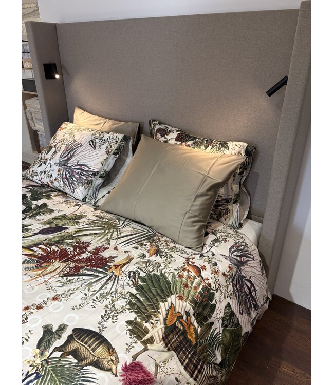 LeDorm Boxspring  royal met hoofdbord 180x210 Showmodel