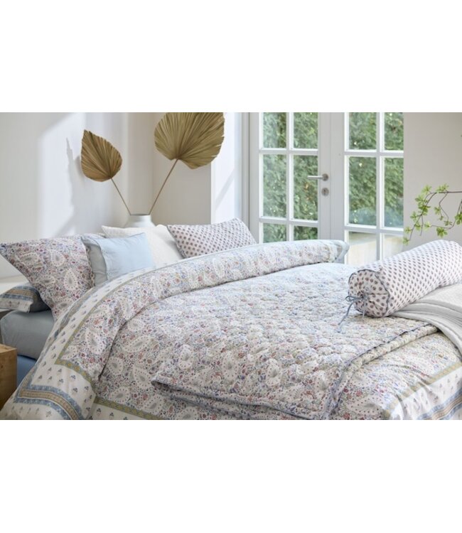Pip Studio Kairi Bloom Licht blauw dekbedovertrek