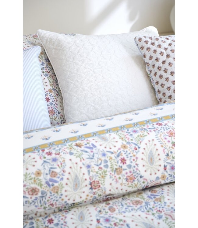Pip Studio Kairi Bloom Licht blauw dekbedovertrek