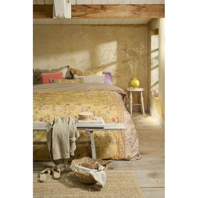Pip Studio Bodhi Flower Geel dekbedovertrek