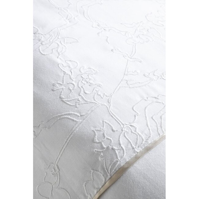 Beddinghouse x Van Gogh Museum Broderie Fleurie Wit dekbedobertrek