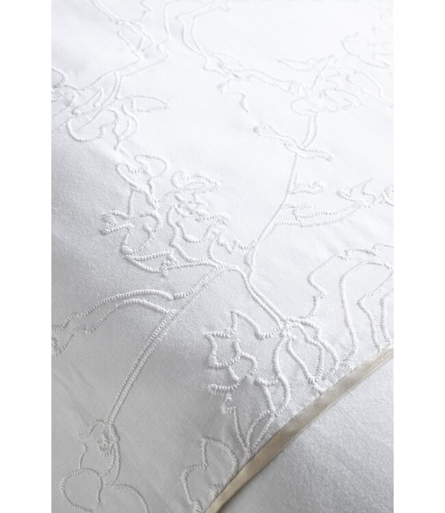 Beddinghouse x Van Gogh Museum Broderie Fleurie Wit dekbedobertrek