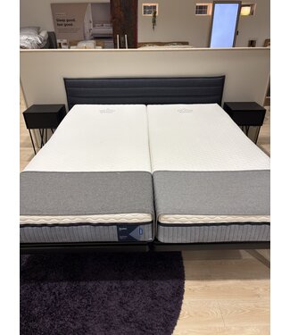 Auping Auping Original met Hoofdbord Stitch  180x210 Showmodel