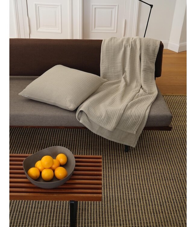 Marc O'Polo Viggo Earth sand kussen 50x50