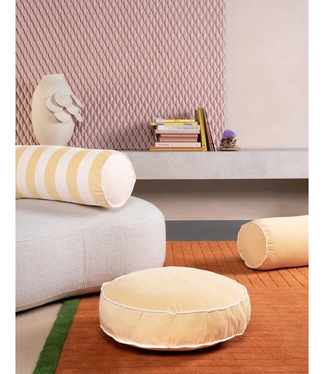 Essenza Lio Yellow straw kussen rond