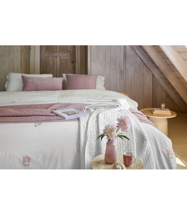 Pip Studio Yuna kussen Roze 50x50