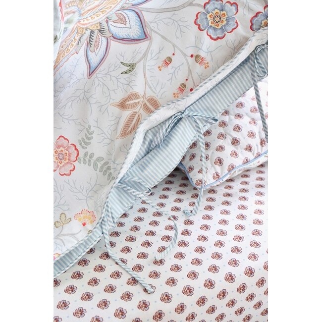 Pip Studio Mumbai Morning Licht blauw kussensloop