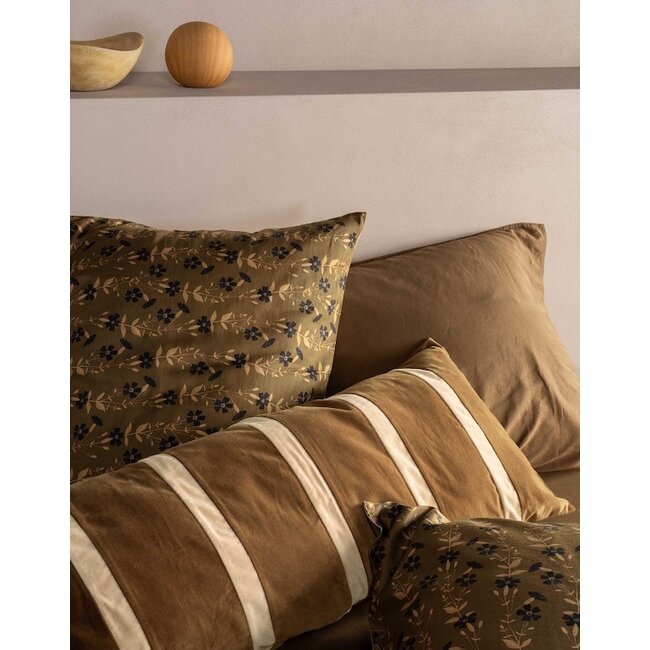 Essenza Suri Slate brown Dekbedovertrek