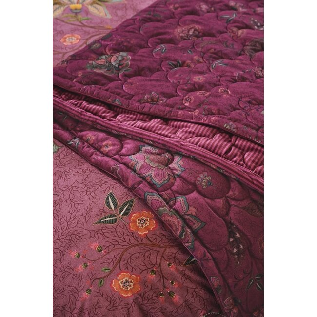 Pip Studio Mumbai Morning Velvet Quilt Donker roze