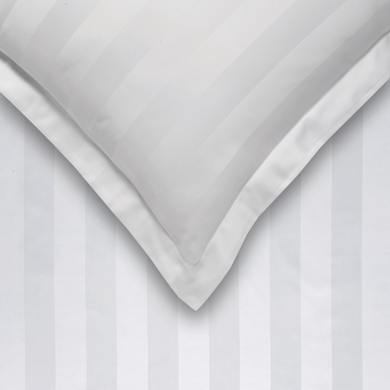Vandyck Purity 94 Stripe 600Ct white dekbedovertrek