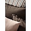 Vandyck Pure 83 Percale Ruffle dark truffle dekbedovertrek