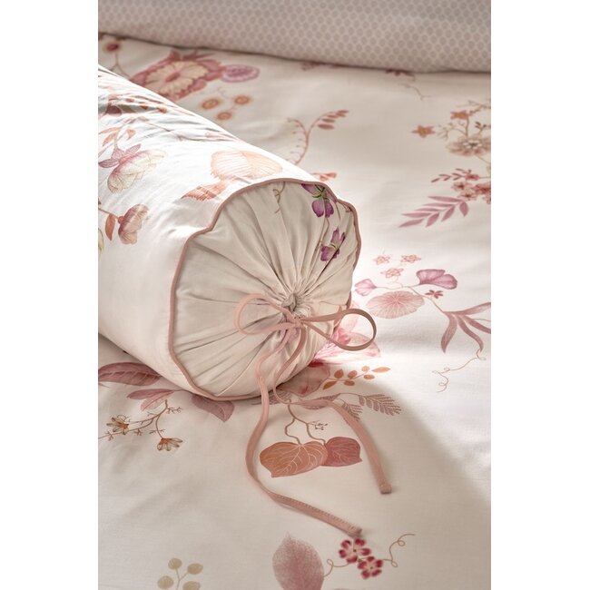 Pip Studio Everbloom Roll Cushion Licht roze