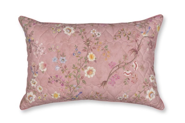 Pip Studio Lotus Lullaby Quilted Cushion Roze