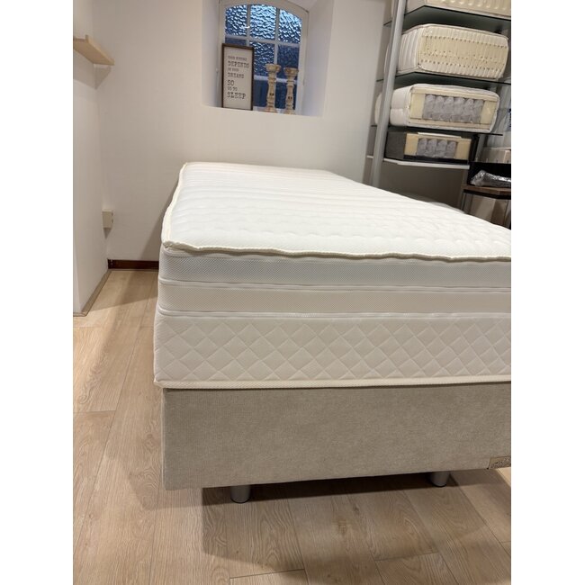 Bedderie boxspring elektrisch 90x200 SHOWMODEL