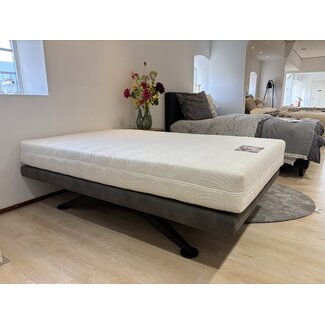 Bedderie Ben Hoek bed incl matras 120x200 SHOWMODEL