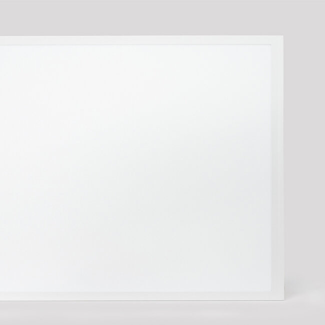 Lumin8 Panneau LED 60x120 | 38W | Blanc chaud 3000K | 6840 lm | 180 lm/W | UGR<22 | Sans scintillement | Rétroéclairé