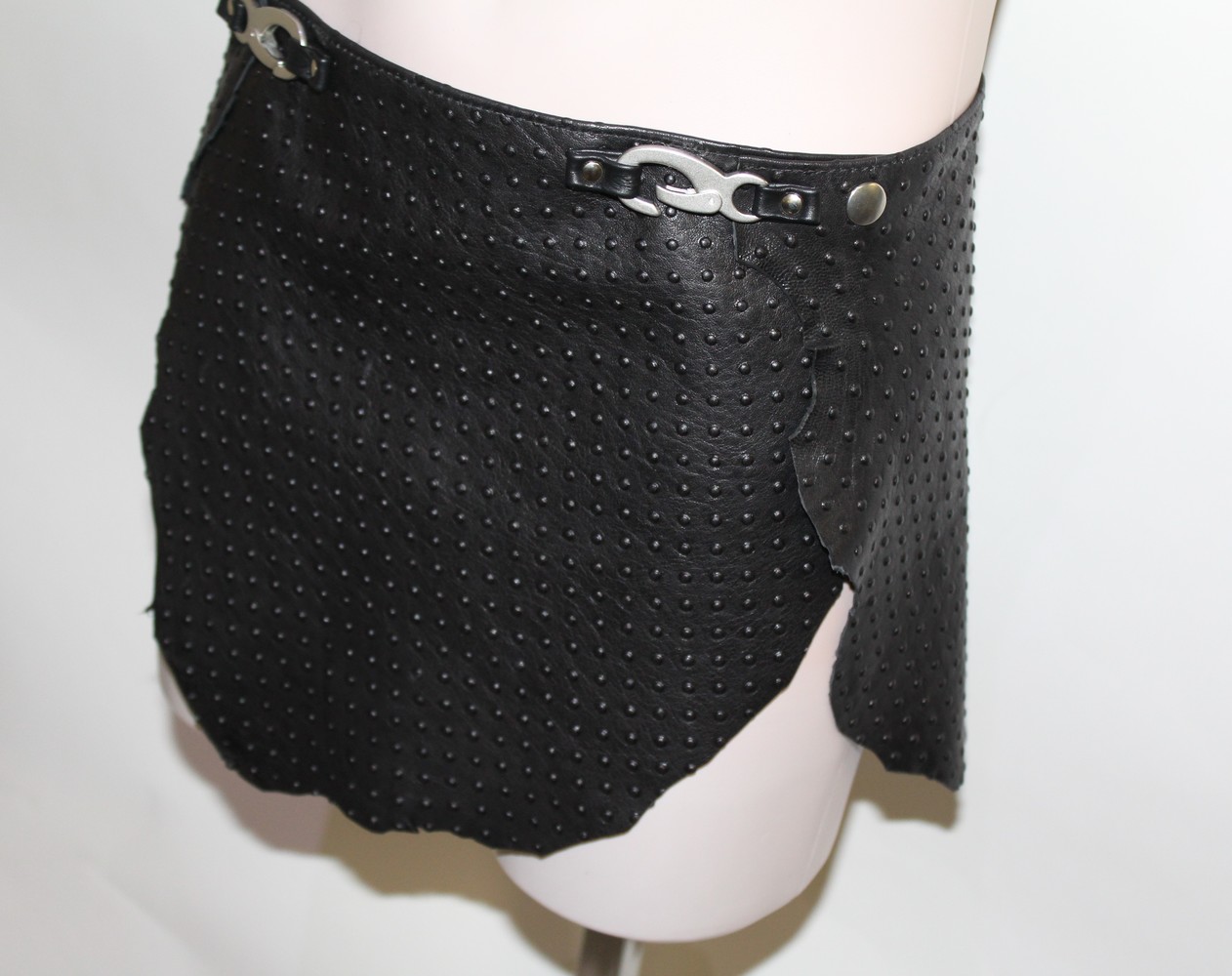 Bizonder Rok Tarzan Noppen