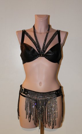 Bizonder Rok met losse strassbanden R196