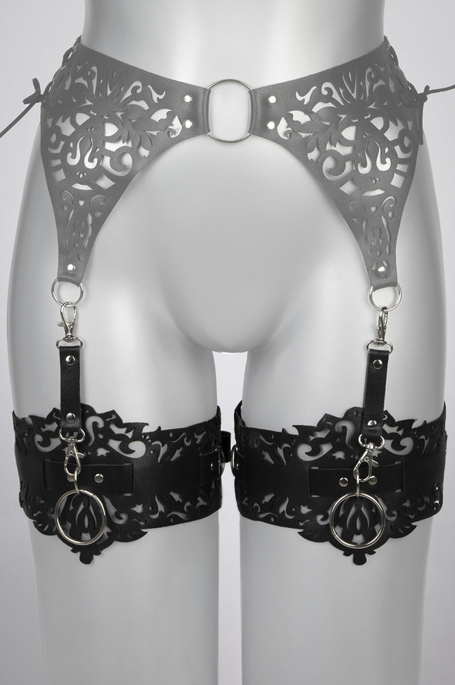 VoyeurX Dijboeien Lucy Laser Cut Leer