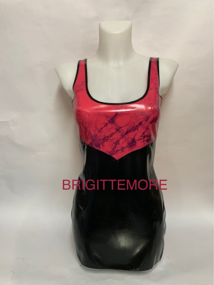Lovely Latex by Brigitte More Latex Olivia Jurk met Roze Design Latex - M