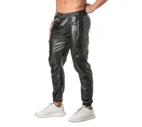 TOF Paris Imitatie Leren Sweat Pants TOF Paris Imitatie Leren Sweat Pants