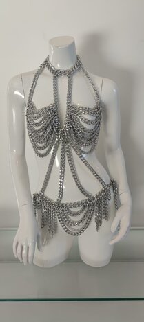 JCHAINES by Jana Campos Jurk Aures