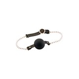 Guilty Pleasure Mond Gagbal met Parels Guilty Pleasure Mond Gagbal met Parels