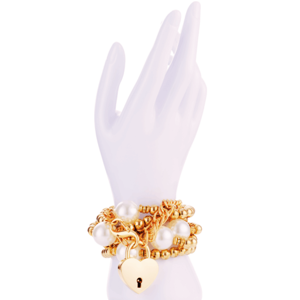 Kinky Diva Armband met gouden hartje Kinky Diva Armband met gouden hartje