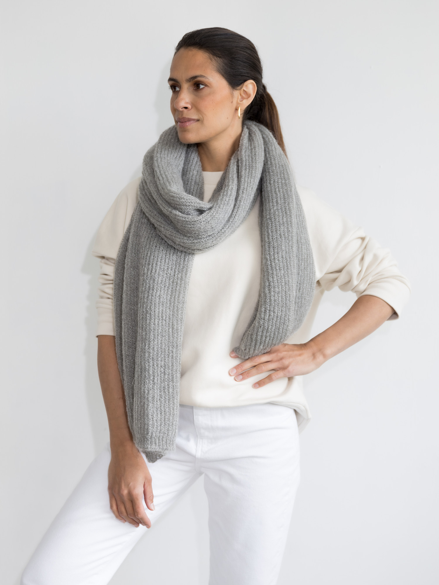 Scarf Cosy Lovely Mid Grey Melee