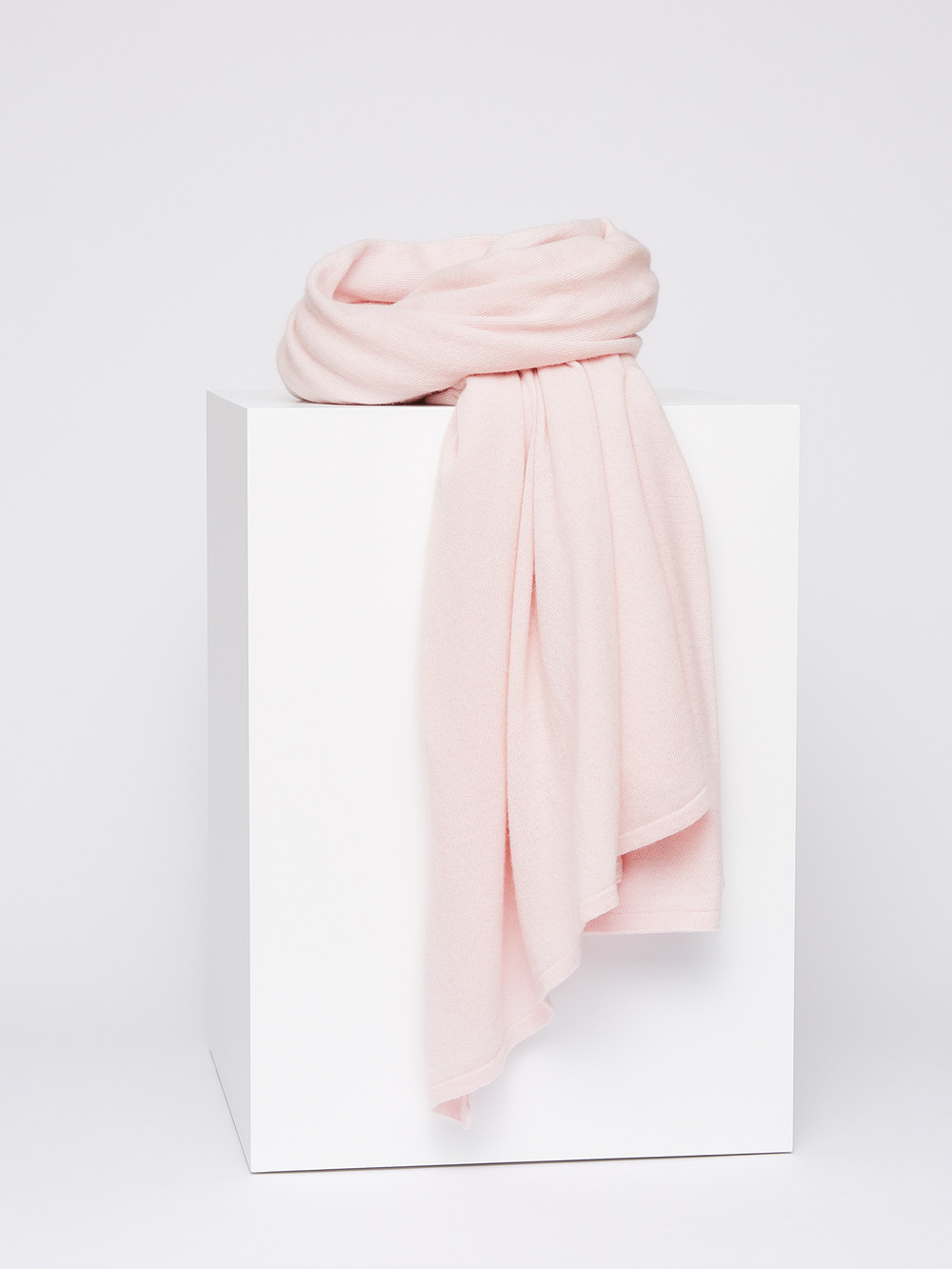 C.O.S.Y by SjaalMania Travel Wrap Cosy Chic Light Pink