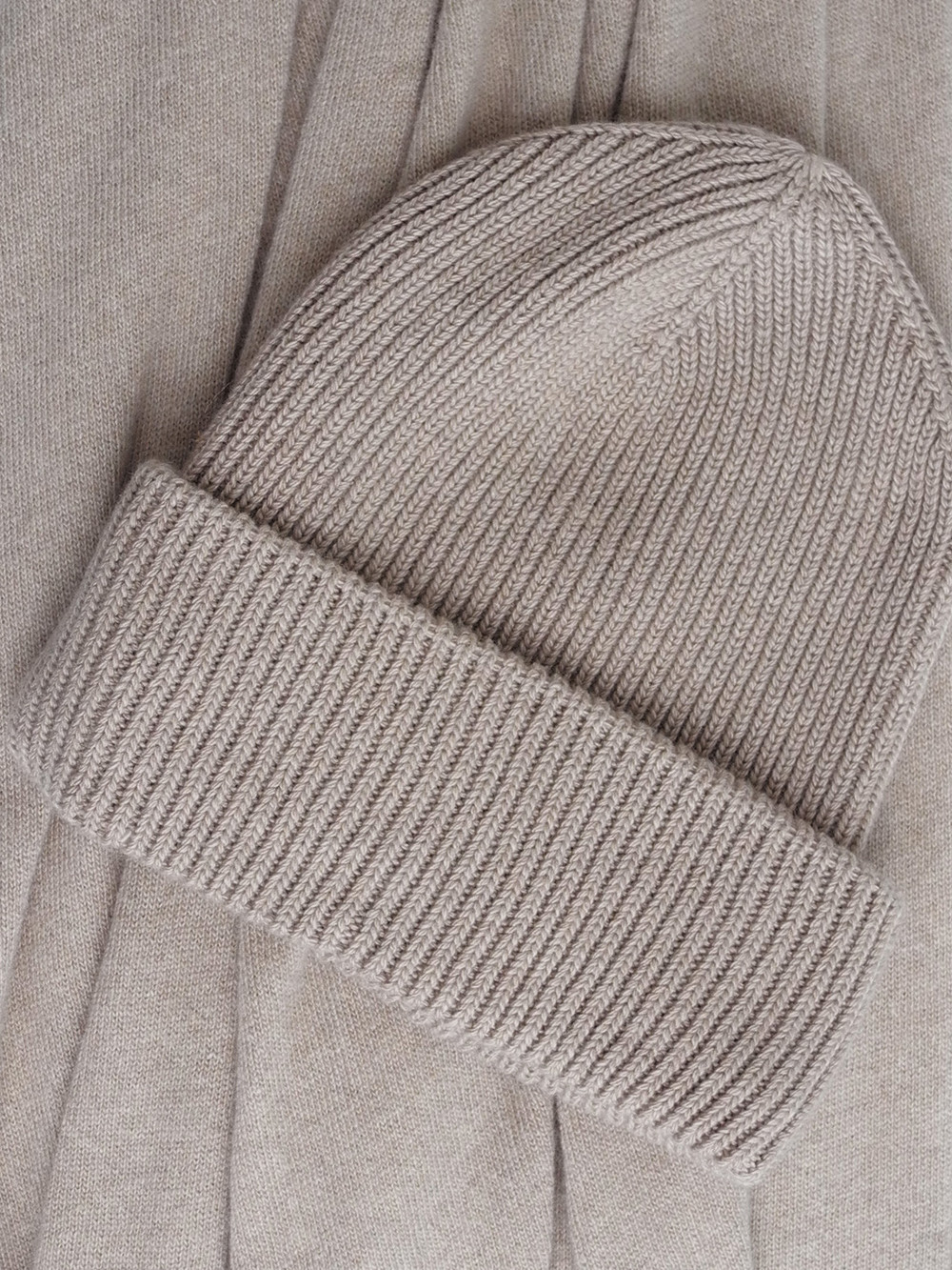 Cosy Beanie Sand Melee