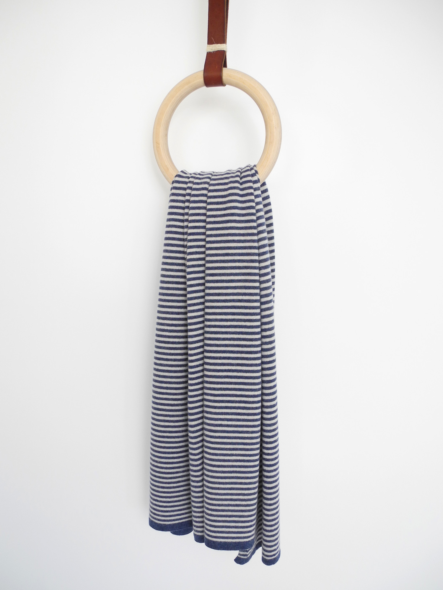 Travel Wrap Stripes Denim / Light Sand