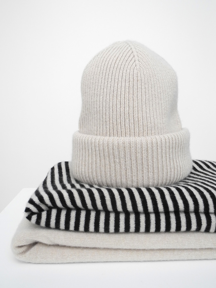 C.O.S.Y Cosy Beanie Light Sand