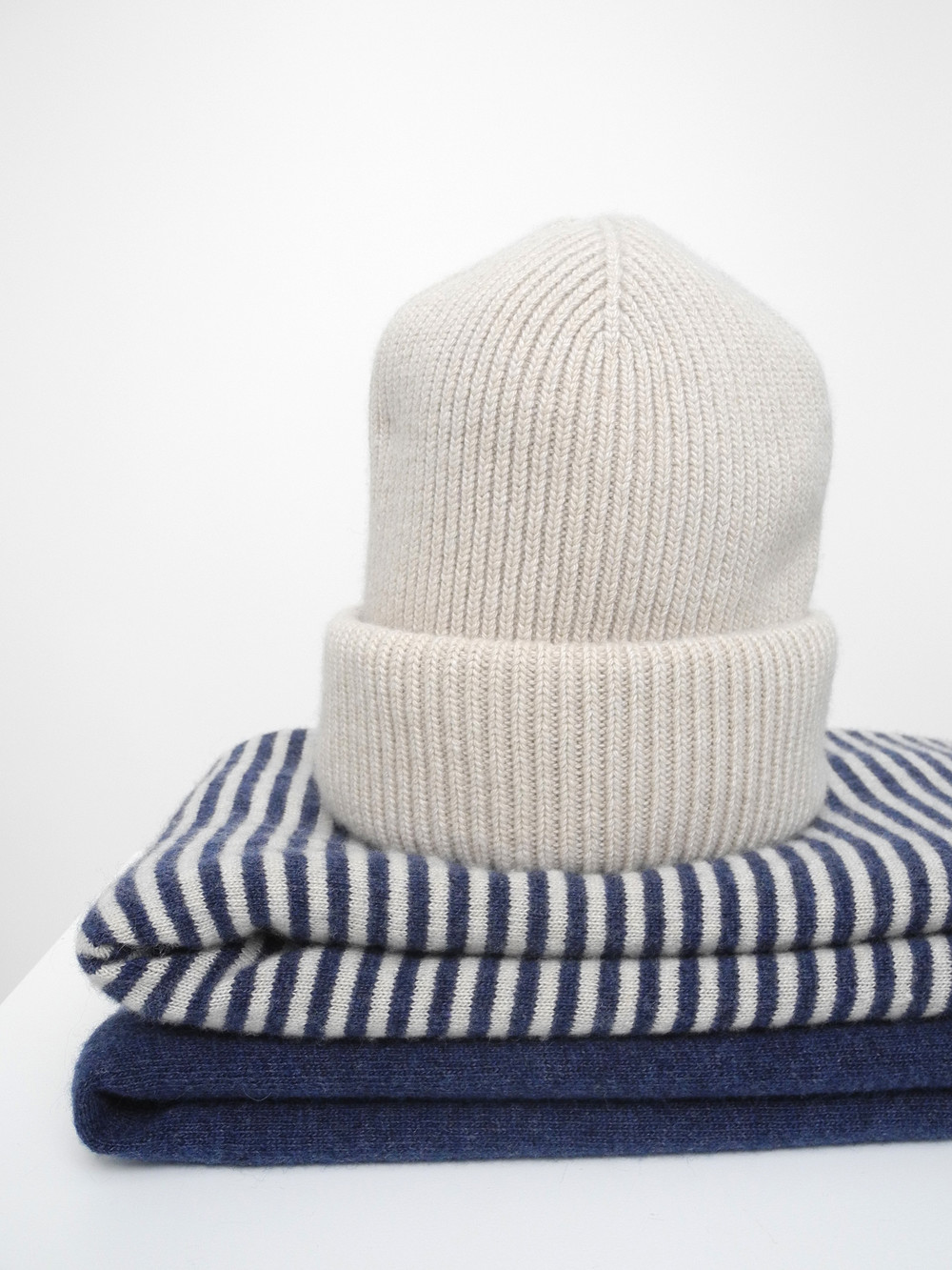 C.O.S.Y by SjaalMania Cosy Beanie Light Sand