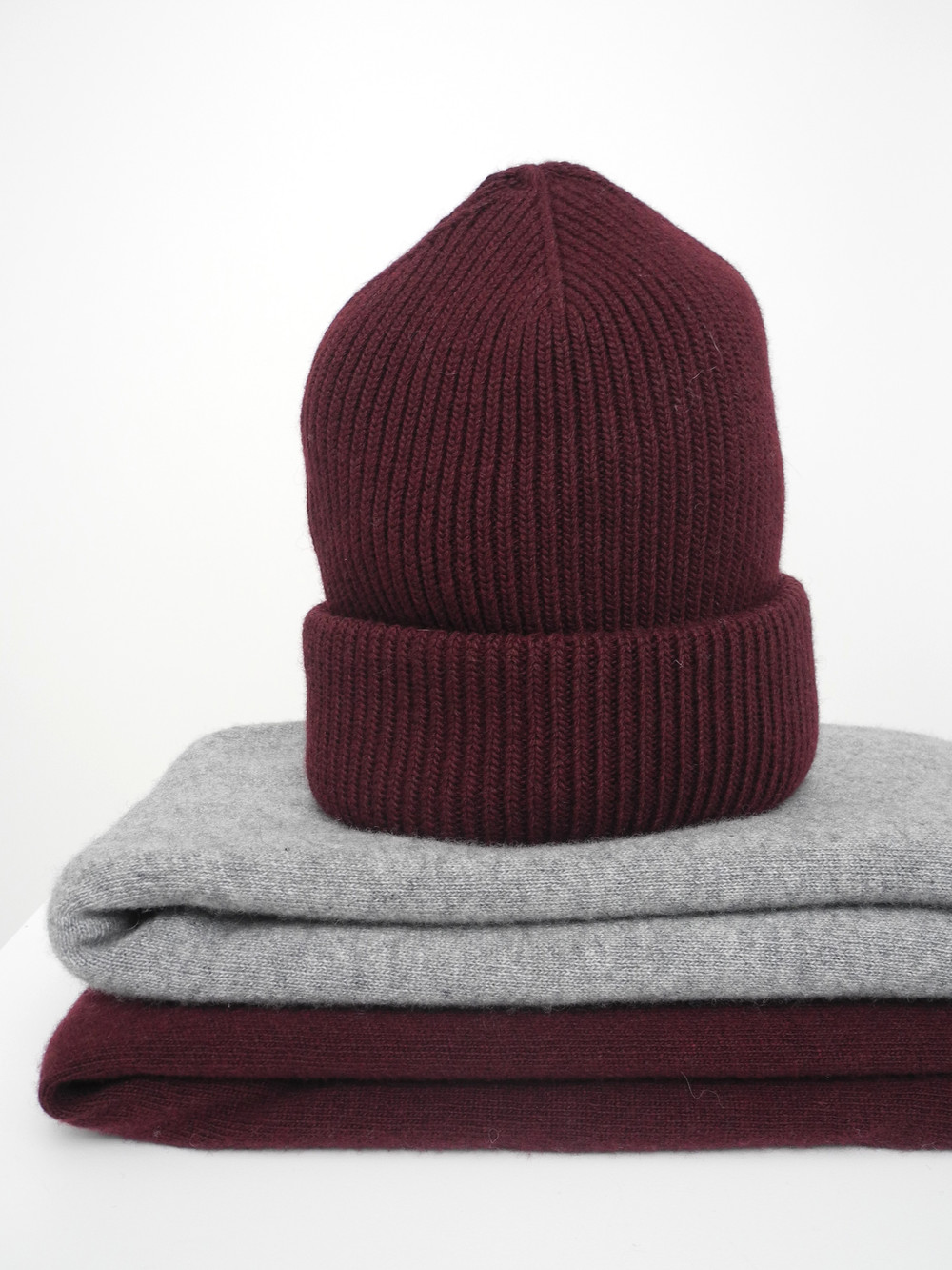 Cosy Beanie Dark Burgundy